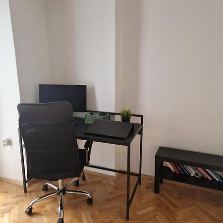 Comfy Center Apartment Skopje Exterior foto